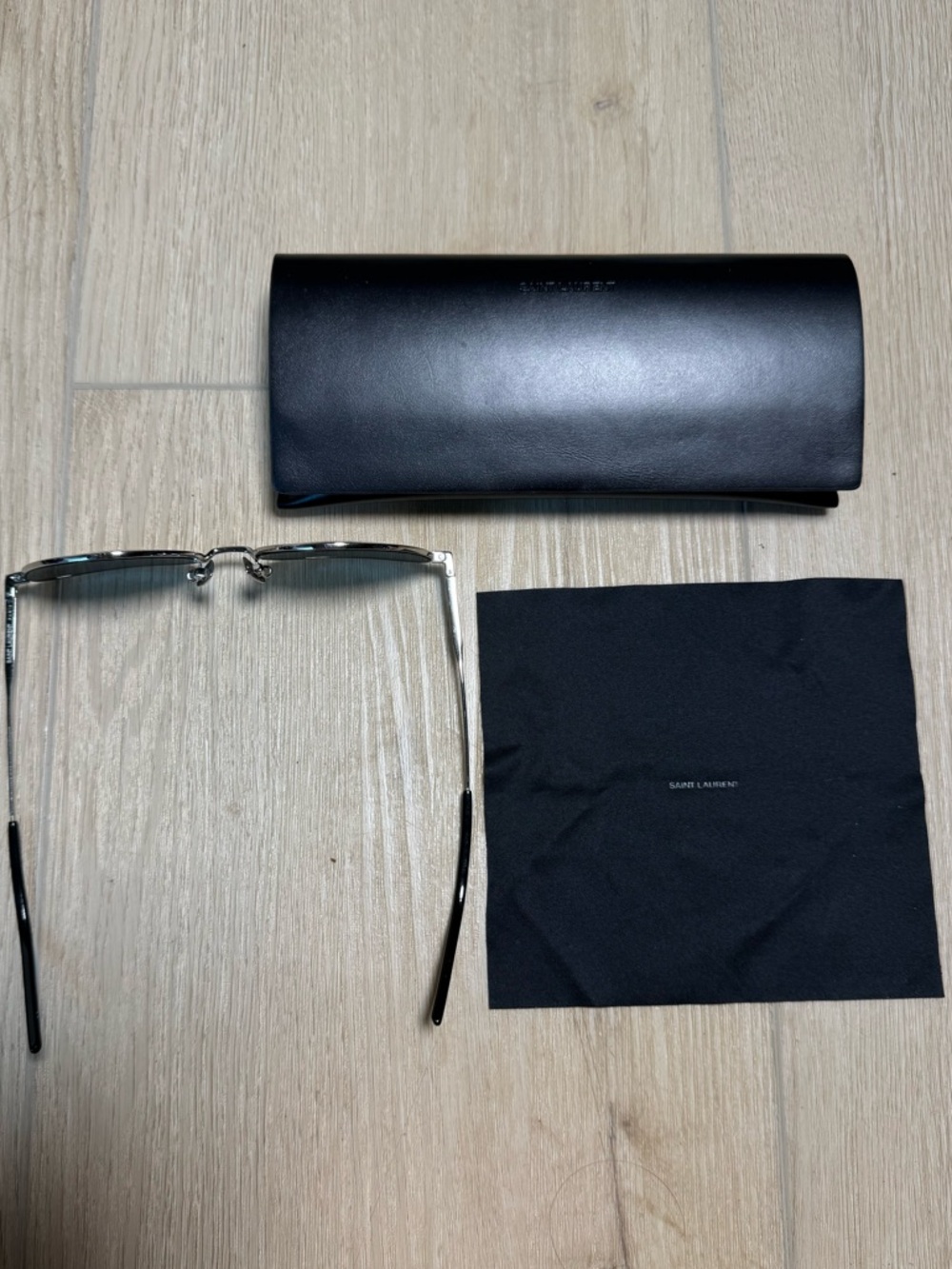 Saint Laurent Cat Eye Black Silver Sunglasses With Case And Cloth - Picture 5 of 11